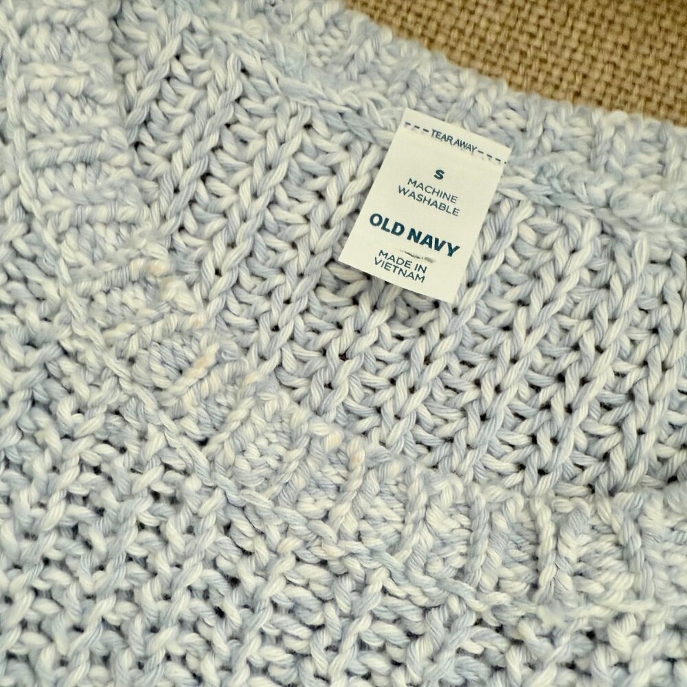 Old Navy Sleeveless Open-Stitch Sweater Tank Small - Picture 4 of 5